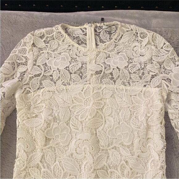 Alexis Elegant White Lace Dress, XS - Picture 3 of 8